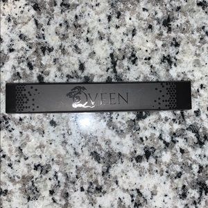 Qveen matte red liquid lip stain